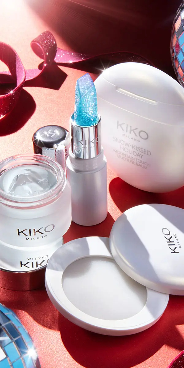 Snow-Kissed Sparkly Peaks Lipstick