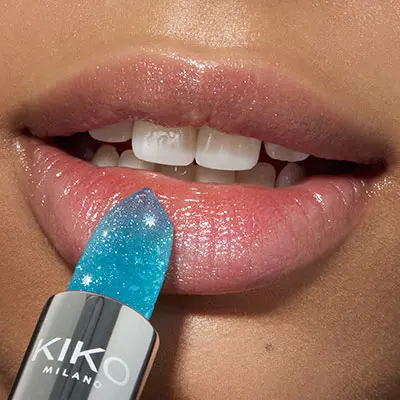 Snow-Kissed Sparkly Peaks Lipstick